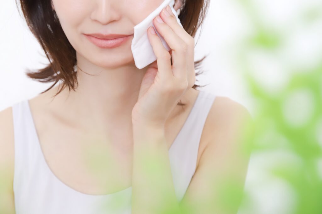 顔の乾燥やトラブルを防ぐおすすめスキンケア7選！